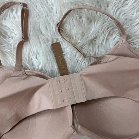 Skims Ultimate Collection Pushup Plunge Bra Mica Size 36DD - Picture 5 of 6